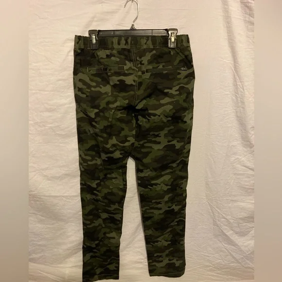 BYLT Weekender Green Camouflage Camo Pants Men's Size Medium. - Picture 3 of 5